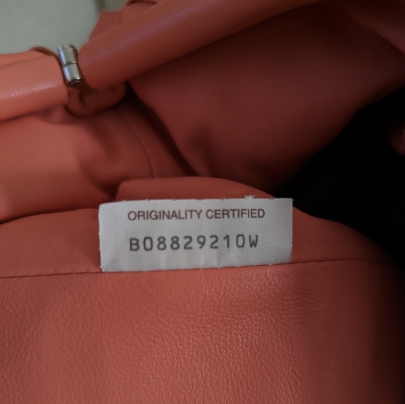 Authentic Bottega Veneta Pouch - Picture 5 of 8